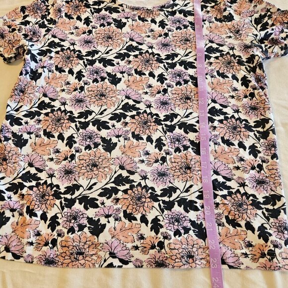 Basic Editions Flower Top - Picture 2 of 6